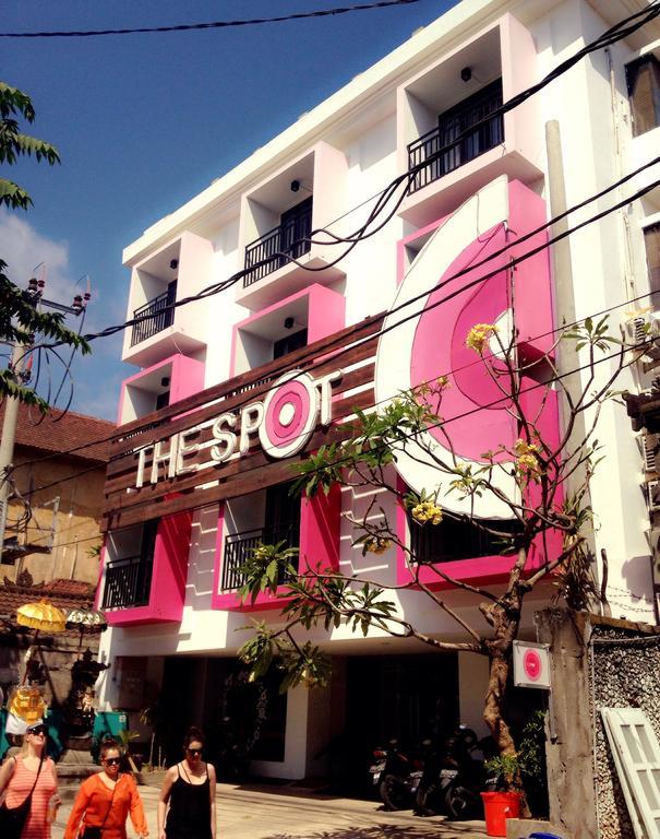 The Spot Legian Hotel Exterior foto