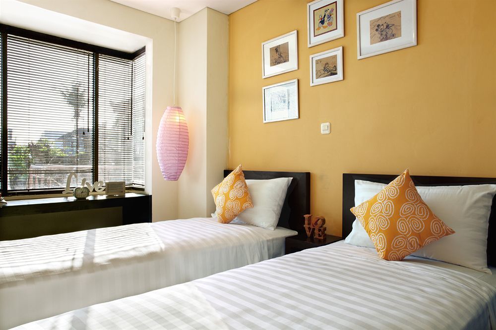 The Spot Legian Hotel Exterior foto